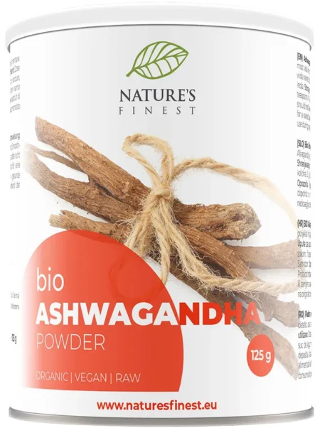 „Nature's Finest“ ekologiški ašvagandos milteliai. Maisto papildas. Ašvaganda (migdomoji vitanija arba indiškasis ženšenis; lot. Withania somnifera) yra viena iš svarbiausių Indijos žolelių