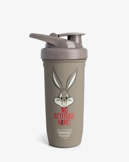 Attitude Hare“ – suteikite savo treniruotėms žaismingumo su oficialiai licencijuotu Bugs Bunny nerūdijančio plieno buteliuku! Šis patvarus ir lengvas buteliukas suteiks jums energijos ir pasiruošimo